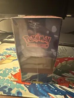 Chaos Rising Pokemon Center Elite Trainer Box - Image 3