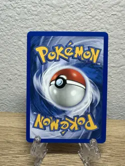 1999 Base Set Pokemon TCG - Pikachu 28/102 Unlimited Wizards Of The Coast - Image 2