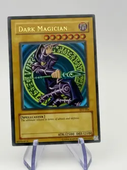 Yu-Gi-Oh Dark Magician SDY-006 Ultra Rare Vintage Starter Deck Yugi - Image 1