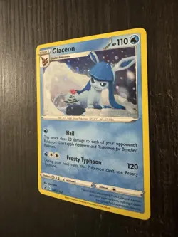 Pokemon TCG Glaceon SWSH192 Sword & Shield Promo Cosmos Holo (LP) SWIRL 🌀 - Image 2