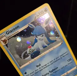Pokemon TCG - GLACEON - SWSH192 - COSMOS HOLO PROMO - SWORD & SHIELD 2022 -LP/NM - Image 3