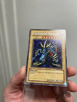 Yu-Gi-Oh! TCG Tri-Horned Dragon Legend of Blue Eyes White Dragon LOB-EN000 - Image 2