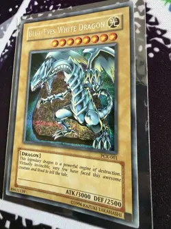 Yu-Gi-Oh! TCG Blue-Eyes White Dragon PCK-001 Unlimited Lightly Played Holo Rare - Image 3