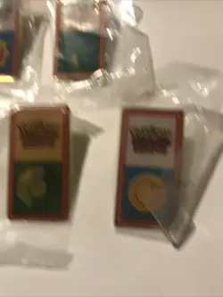 Pokemon SET OF 5 BADGES League Still Sealed Vintage Rare Wizards 1999/2000 - Image 4