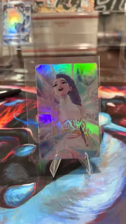 *RARE* Rumi McDonald’s KPOP DEMON HUNTERS Huntrix Meal Card Holo Triple Star. - Image 1