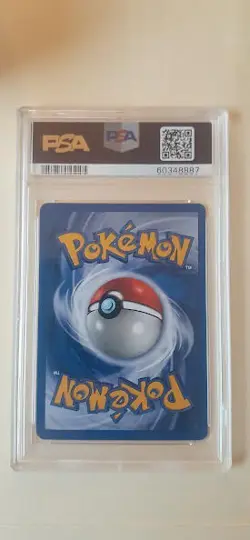 Pokemon TCG Azumarill Neo Genesis 2/111 Holo Unlimited Holo Rare - Image 2
