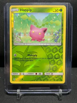 Hoppip 11/214 Reverse Holo Pokemon 2018 Lost Thunder - LP - Image 1