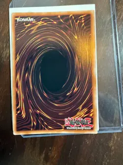YU-GI-OH! KC01 Attack Guidance Armor NM Kaiba 25th Ultimate Briefcase - Image 2