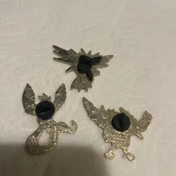 Pins Official Pokemon Lot Of 3 - Image 2