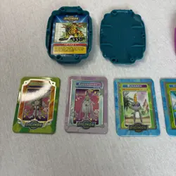 Vintage Blue and Pink Digimon Digivice & 6 Metal Trading Cards Taco Bell Bandai - Image 2