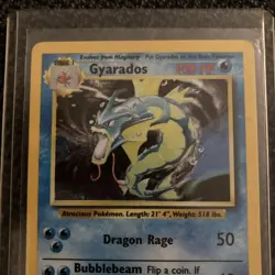 Pokemon Gyardos Base Set 6/102 Holographic Unlimited Rare Vintage Card WOTC - Image 2