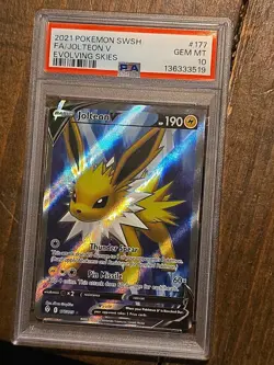 2021 POKEMON SWORD & SHIELD EVOLVING SKIES #177 FULL ART/JOLTEON V PSA 10 - Image 1