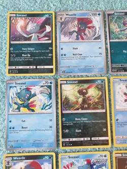 SNEASEL & WEAVILE BUNDLE POKEMON CARDS - Image 2