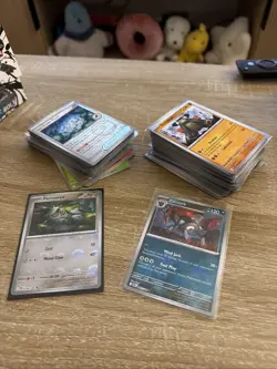 Black Bolt & White Flare Bulk Lot of 161 Cards -no energies; some holos included - Image 1