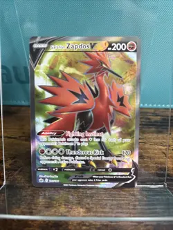 Pokemon TCG Galarian Zapdos V - 173/198 - SwSh Chilling Reign - Image 1