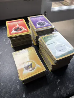 Pokemon TCG Vintage Energy Mixed Card WOTC Energies 700 approx card Job Lot - Image 1