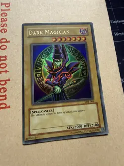 Yu-Gi-Oh! TCG Dark Magician Lob-005 Ultra Rare Holo - Image 2