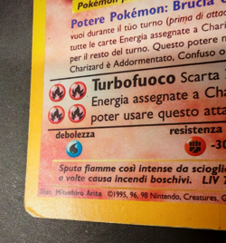 Charizard Holo Set Base 4/102 ITA - Carta Pokemon Rara Olografica - Image 4