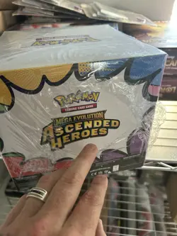 Pokemon Ascended Heroes Tech display, has tear as shown in pictures - Image 1