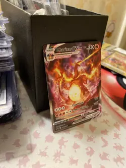 SWSH: Sword & Shield Promo Cards #SWSH261 Charizard VMAX - Image 3