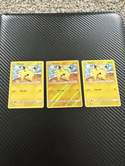 Pikachu 54/214 Common Unbroken Bonds Pokemon Reverse Holo NM - Image 1