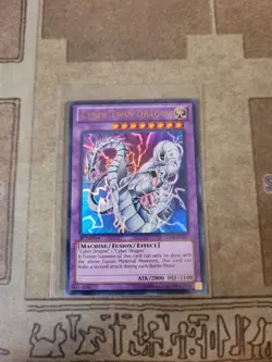 YUGIOH CYBER TWIN DRAGON SDCR-EN037 ULTRA 1ST ED NM - Image 1