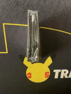 🔥Pokemon TCG Eevee Shining Fates ETB Card Sleeves🔥 Brand New/Sealed - Image 4