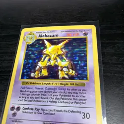 Shadowless Alakazam 1/102 Base Set Pokemon Card Holo Foil Rare Card 🔥🔥🥄🥄 - Image 2