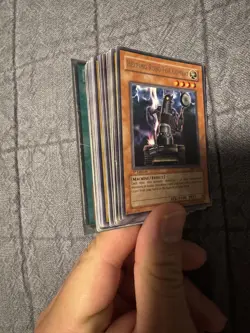 vintage yugioh lot (19 cards) - Image 2