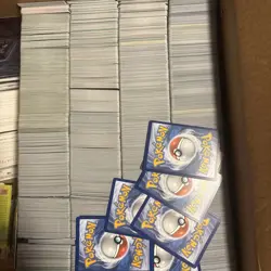 Pokemon TCG Large Mixed Card Lot in Storage Box - English Standard Cards - Image 1
