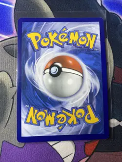 Pokemon TCG Vivid Voltage Reverse Holo Riolu 090/185 - Image 2