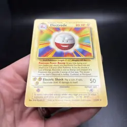 Pokemon: Electrode #21/102 Rare Base Set WOTC 1999 Non-holo Vintage LP -j - Image 5