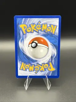 Pokemon Pikachu 005/025 Celebrations Holo - Image 2