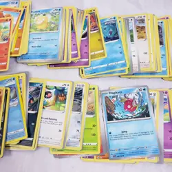 Lot of 250 Pokemon Cards Pokemon - Image 4
