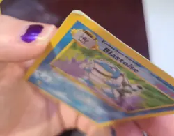 ❤ HP Blastoise HOLO 2/102 Base Set Pokemon Card Lifted Corner - Image 5