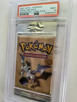 VTG 1999 WOTC Pokemon 1st Edition Fossil Foil Aerodactyl Art PSA 9 Long Crimp - Image 3