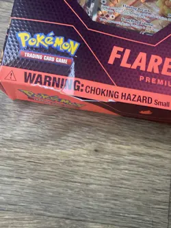 Pokemon Flareon VMAX Premium Box Collection - Factory Sealed Damaged Corner 820650101618 - Image 2