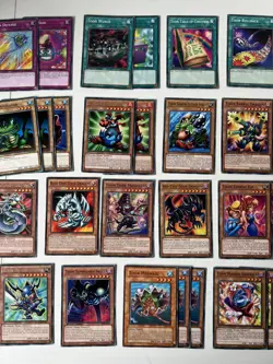 Yu-Gi-Oh! Toon Core Bundle - red eyes, blue eyes, dark magician, toon world - Image 1