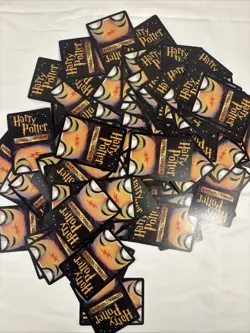 2001 Wizards of the Coast Harry Potter TCG Card Lot 160+ A Few Holos And Rares - Image 1