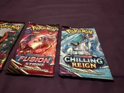Pokemon Booster Pack Lot Unified Minds/Fusion Strike/Chilling Reign - Image 3