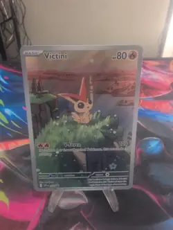 Pokemon Victini SVP 208 Promo Illustration Black Bolt/White Flare Rare NM - Image 2