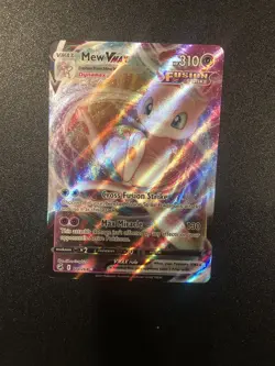 Mew VMAX Ultra Rare - 114/264 - Fusion Strike Pokemon 2021 - Image 1