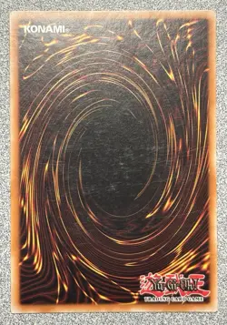 Blue-Eyes White Dragon YSKR-EN001 Kaiba Reloaded Unlimited Edition LP - Image 2