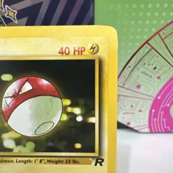 Pokemon TCG Voltorb Team Rocket 69/82 LP - Image 3