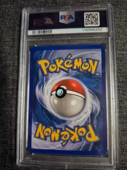 2006 POKEMON EX CRYSTAL GUARDIANS #4 CHARIZARD-HOLO PSA 8 - Image 2