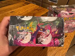Fusion Strike Booster Box Factory Sealed Pokemon Sword & Shield - Image 2