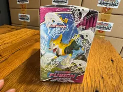 Fusion Strike Booster Box Factory Sealed Pokemon Sword & Shield - Image 5