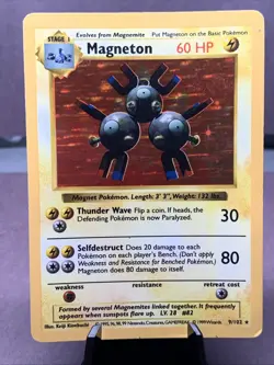 Pokemon TCG Magneton 9/102 Holo Base Set Shadowless WOTC VTG 1999 MP - Image 1
