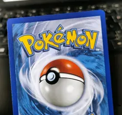 POKEMON EEVEE 48/68 HOLO RARE HIDDEN FATES NM NEAR MINT - Image 3