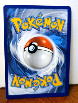 POKEMON PIKACHU 065/202 REVERSE HOLO SWORD & SHIELD LP-NM - Image 2